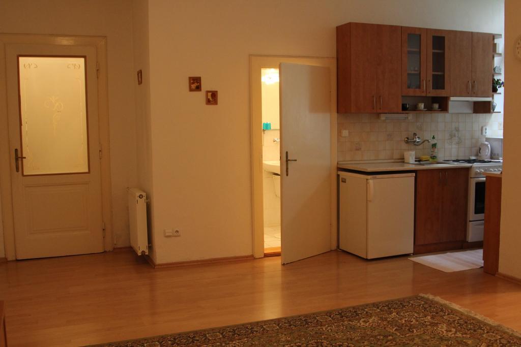 Apartmány Račianska Pozsony Szoba fotó