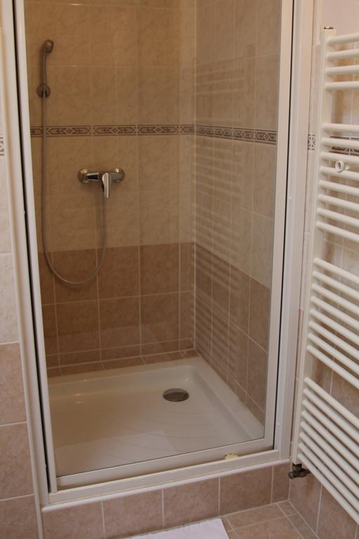 Apartmány Račianska Pozsony Szoba fotó