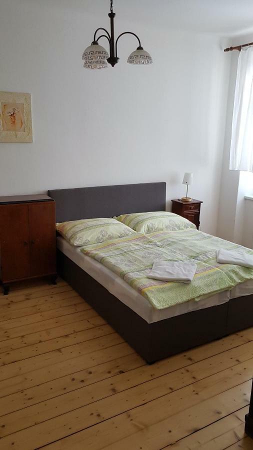 Apartmány Račianska Pozsony Kültér fotó